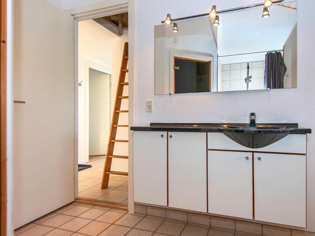 Three-Bedroom Holiday Home In Ulfborg 27 Thorsminde Eksteriør bilde
